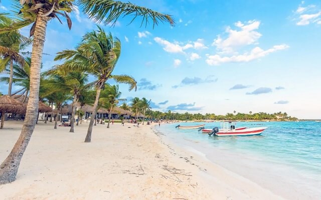 Transporte Aeropuerto Cancun to Playa Paraiso